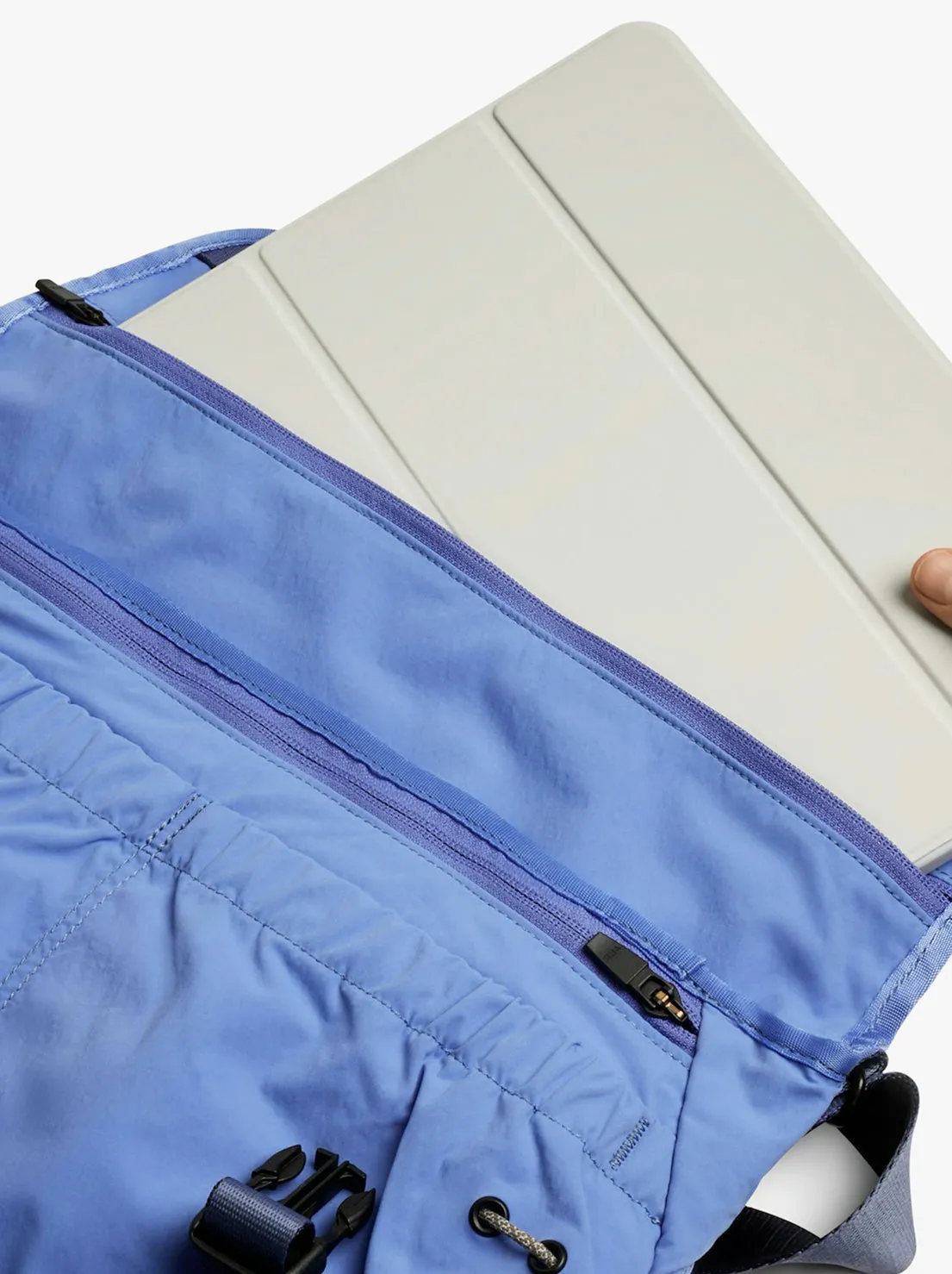 Bellroy - Cinch Messenger Bag - Denim Blue