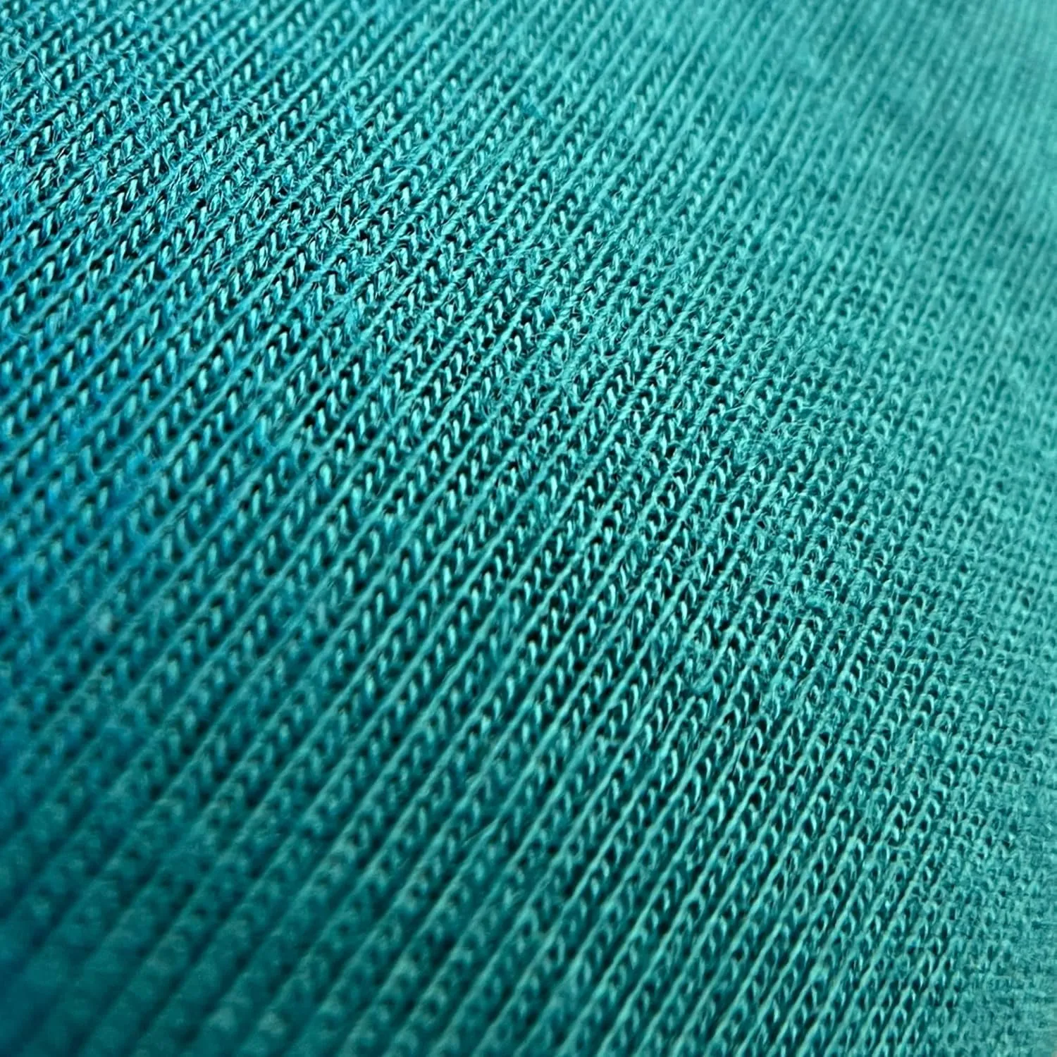 COCOON - Coolmax Travel Blanket | Compact Throw Blanket for Camping and Hiking | Fits in Backpack | Attaches to Luggage | Travel Essential | Fast Drying (Regular 70" x 55")