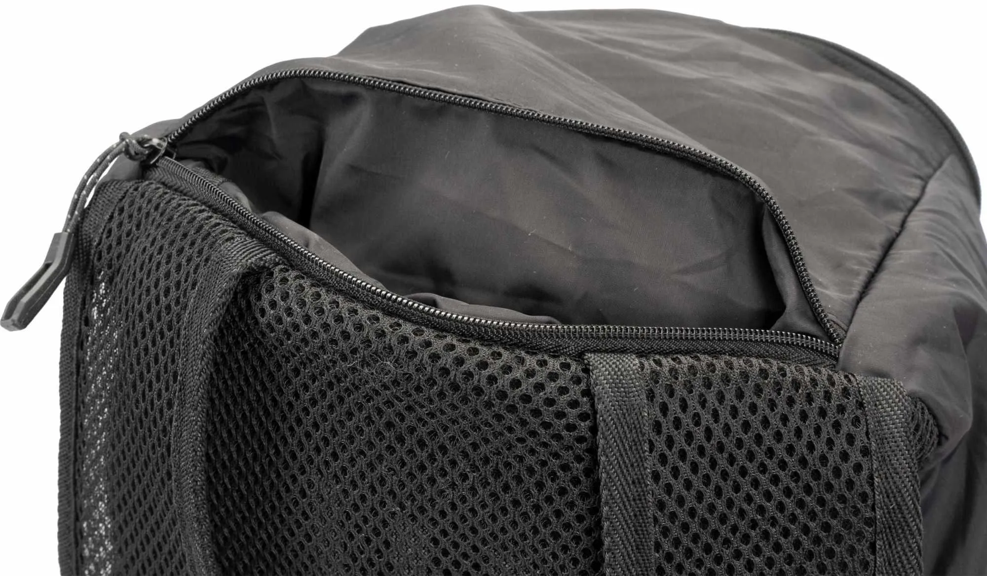 CUBE BACKPACK PURE 16 ULTRALIGHT BLACK