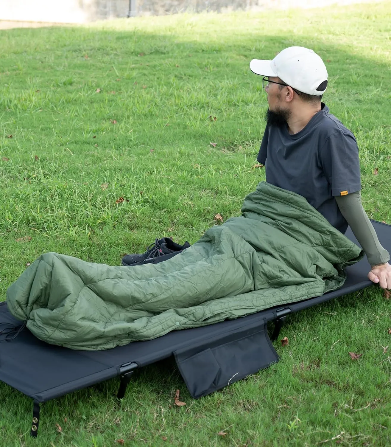 iClimb 3M Thinsulate Insulation Warm Camping Blanket Ultralight Compact (Blue)
