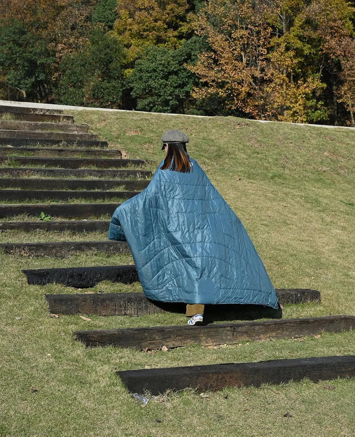 iClimb 3M Thinsulate Insulation Warm Camping Blanket Ultralight Compact (Blue)