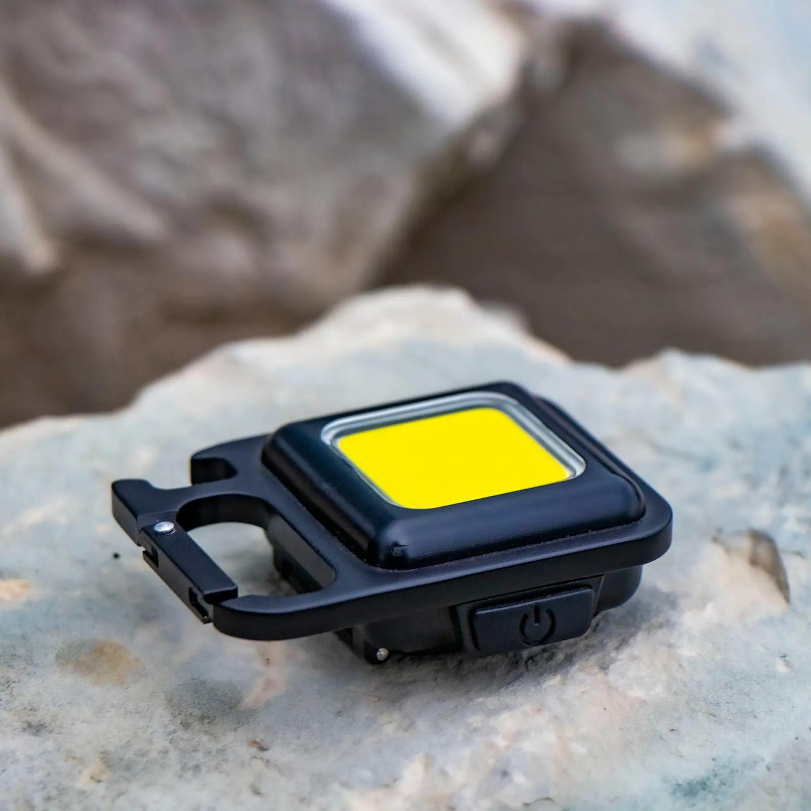 LitezAll Rechargeable 300 Lumen Kompanion 4-Pack Gift Box