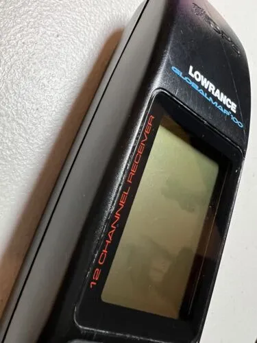 Lowrance Globalmap 100 - 12 Channel Portable Handheld GPS Receiver FAST SHIPPING