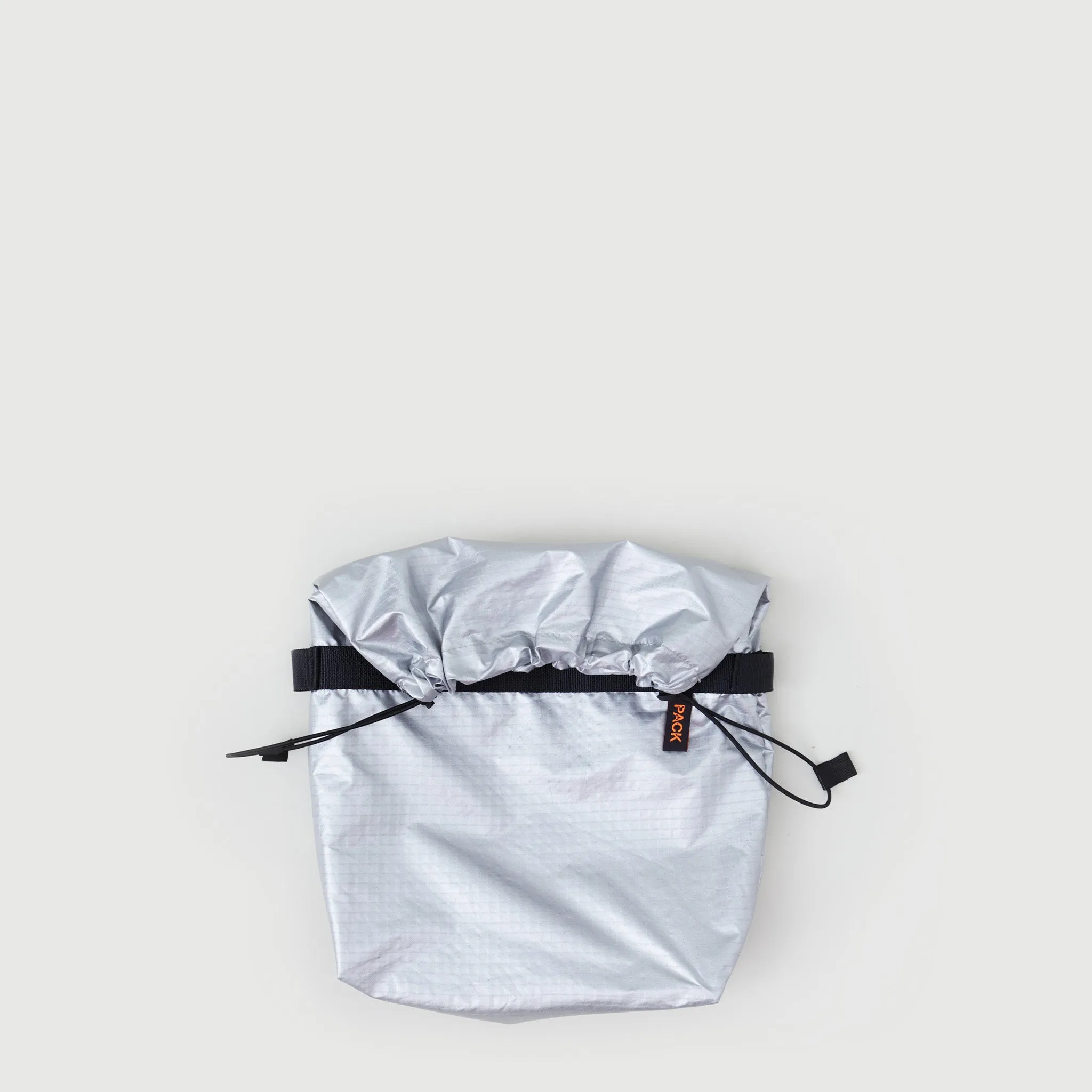 M111 DRAWSTRING POUCH MEDIUM - silver