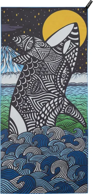 PackTowl Personal Ultralight Microfiber Camping and Travel Towel, Orca Print, Body