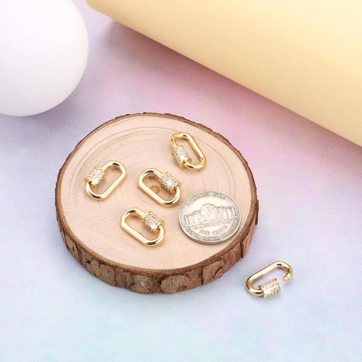 Pandahall 5Pcs Brass Oval Screw Carabiner Lock Charms Clasps 17.3x10.5x2mm Real 18K Gold Long-Lasting Plated Micro Pave Cubic Zirconia Keychain Clip Hook for Necklaces Jewelry Making