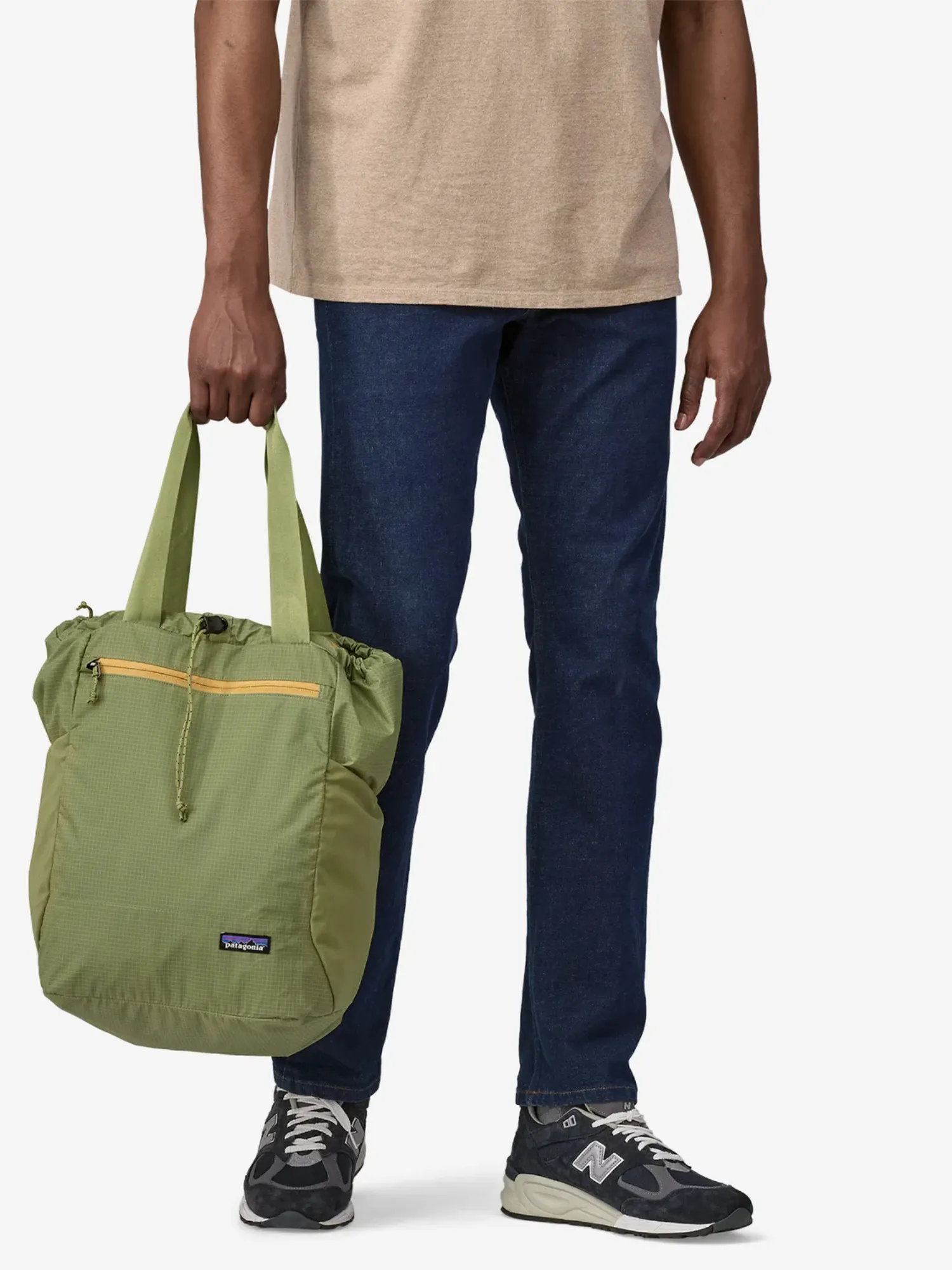 Ultralight Black Hole® Tote Pack 27L