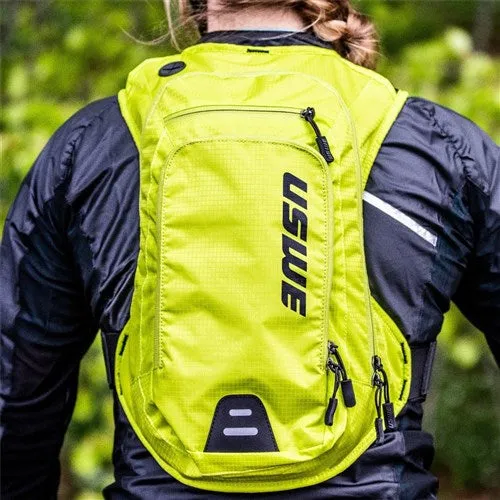 USWE Outlander 9L Hydration Pack - 9L Pack - 3L Bladder - Carbon Black