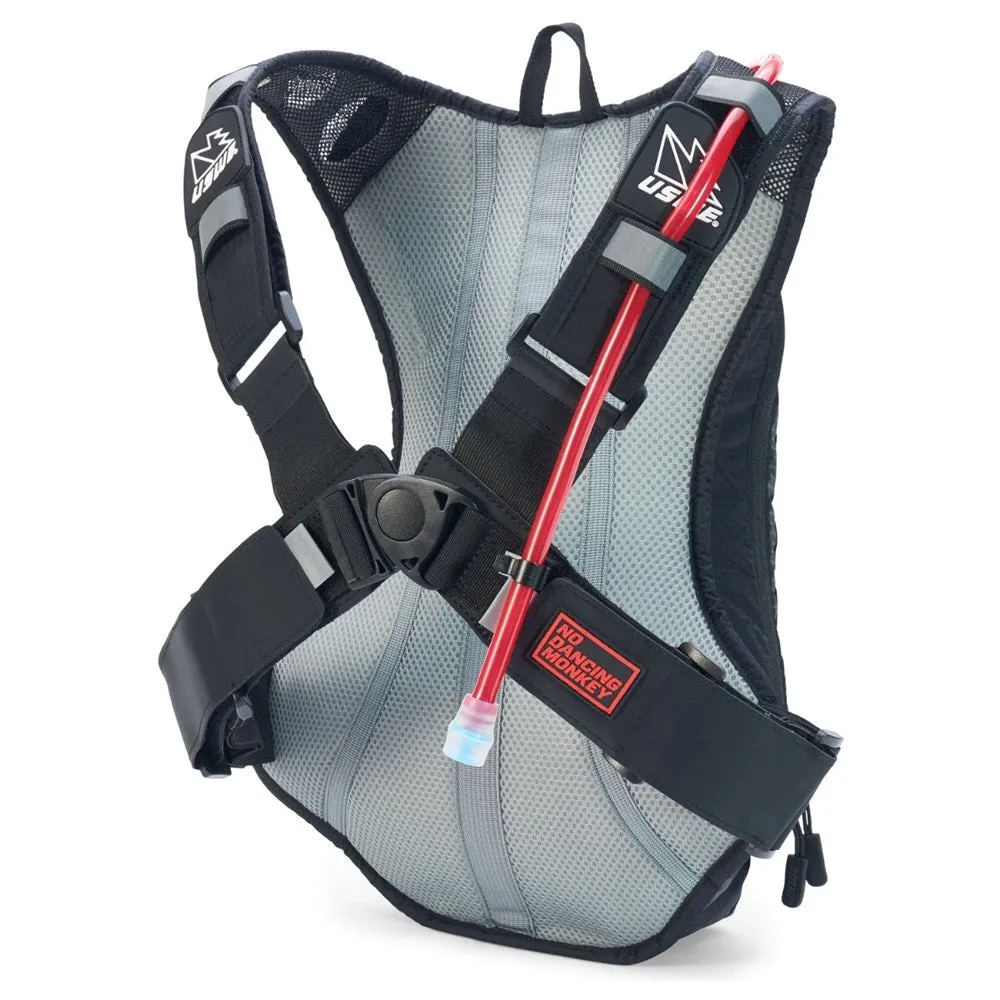 USWE Outlander 9L Hydration Pack - 9L Pack - 3L Bladder - Carbon Black